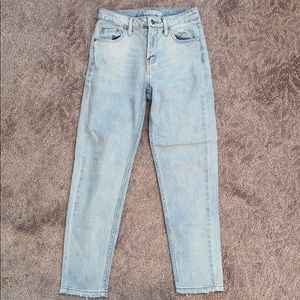 Wild Fable light wash boyfriend jeans